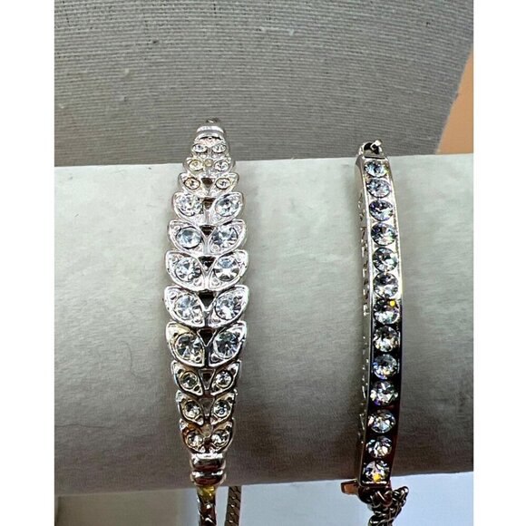 Elegant Cubic Zirconia Jewelry Set - Necklace & Bracelets.  B87 - Picture 2 of 16